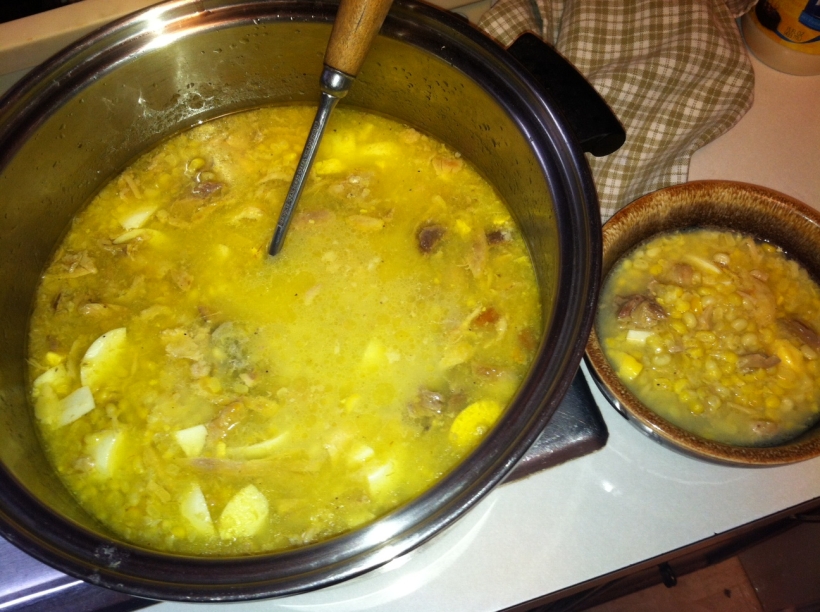 Mom's Chicken Corn Soup without Rivels