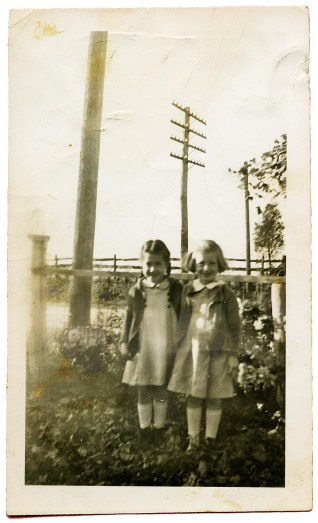 Marian and Janet Metzler_age 6-7_3x5_300